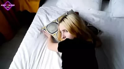 Stepsister Ass Massage Turned Hardcore Threesome