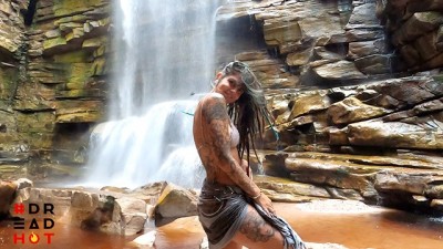 I GO TO FUCK IN a WATERFALL! - DREADHOT