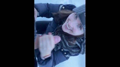 Steamy Outdoor Mountain Blowjob Adventure