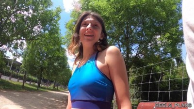 French Jogger's Pussy Adventure: Cheating on Boyfriend with Street Studs