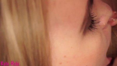 Gentle Sucking and Juicy Cumshot Close-Up