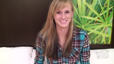 This brand new teen gets her pussy filled with cum in this creampie video (+18)