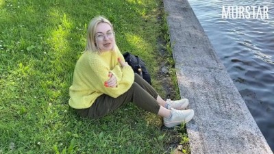 Sweet Webcam Girl Sucked in the Park for Money || Murstar