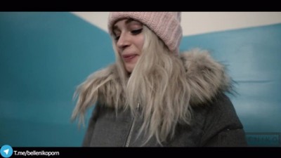 18 year old slut gets fucked on the stairs of the apartment