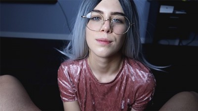 Busty Sexy Girl Sneaked And Sucked Cock