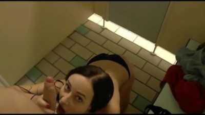 Public Sex in Changing Room