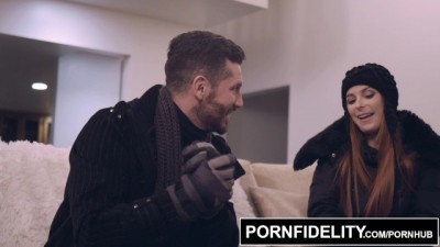 Pornfidelity - Penny Pax and Mike Mancini Stay Warm