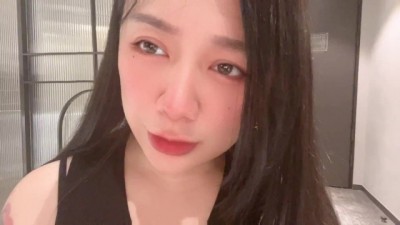 真實搭訕台灣咖啡女店員 超主動帶回房間幹