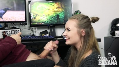 Playing Game and Blowjob | Day 3 BJ Week | Miss Banana