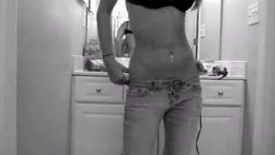 Teen beauty stripper girl (+18)