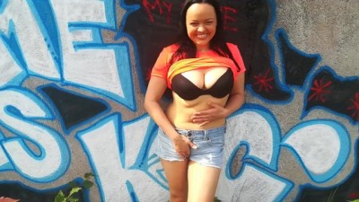 Fucked The Young Girl Walking In The Park (+18)