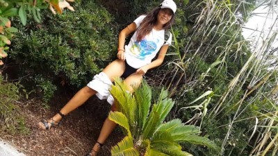 PEE in PUBLIC