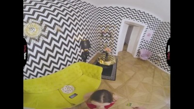 Steamy Virtual Taboo: Brunette Babe Sucks with Passion