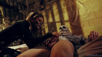 Steamy Zombie Halloween Romance - Erotic Undead Surprise