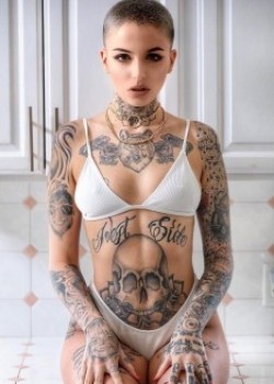 Leigh Raven