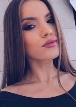 Evelina Darling